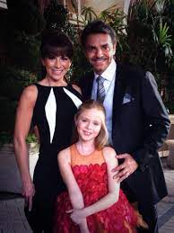 Stream no se aceptan devoluciones (instructions not included) (hbo) on hbo max. Eugenio Derbez Desfila Por La Alfombra De Los People S Choice Awards El Siglo De Torreon