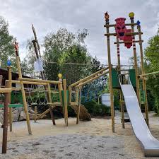 Maybe you would like to learn more about one of these? Bayern Park Der Neue Balancier Motorikspielplatz Ist Inzwischen Fertig Wir Freuen Uns Schon Drauf Wenn Die Ersten Besucher Sich Dort Hangeln Schwingen Und Drauf Balancieren Bayernpark Freizeitpark Spielplatz Balancieren