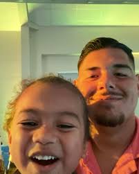 JESUS D. OCHOA (@jesus_chocorealtor) • Foto e video di Instagram