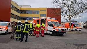 Juli 2021, gestern und dieser woche. Kathe Kollwitz Gesamtschule In Leverkusen 21 Verletzte Nach Gasaustritt