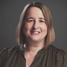 Kindergartners learned 31% more in a classroom with bare walls than a  highly decorated room. https://lnkd.in/dXejXi6