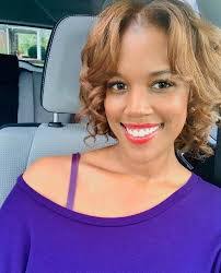 Sonya Ladner's Instagram, Twitter & Facebook