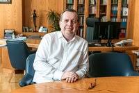 Media in category tomáš zábranský the following 2 files are in this category, out of 2 total. Tomas Zabransky Zemrel Cechum Pomohl K Legalnimu Konopi V Lekarnach Blesk Cz