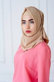 Kalau tiada juga, maka mereka akan tampal surat notis untuk anda sendiri ambil di. Mau Lebaran Yuk Cek 9 Model Baju Muslim Trendy Untuk Wanita Berikut