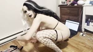 Goth Girl Begs You to Breed Her: Canadian Amateur Porn by FapHouse