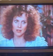 Hi, I was cleaning up the models and I found something. I'm restoring this.  I'd love some ideas. It was a model from I don't even know anymore. Or  should I just