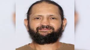 Armed and dangerous' man wanted after attempted robbery, shooting in  Lancaster County