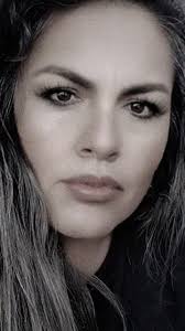 música romántica # es morir de amor 😍😍 dice la canción # y yo digo n...