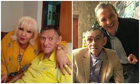 Recordamos el día que 'Mandíbula' reapareció y conmovió al elenco de  Sábados Felices - La Nota Positiva