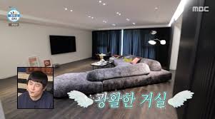 What if you can live in a celebrity's home for a couple of days? K Pop Interior Design Ideas A Peek Into The Homes Of G Dragon Jennie And Rose Of Blackpink And More Tatler Singapore