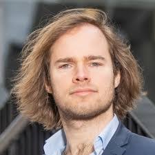 Alexander Onik's Instagram, Twitter & Facebook