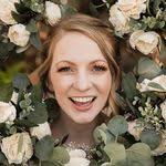 Colleen Arruda's Instagram, Twitter & Facebook