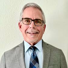 Paul Seger introduces Pinnacle Remarketing, a service by Location Services  where credit unions, banks, financial institutions, and dealers can  leverage Pinnacle's team of seasoned industry experts.