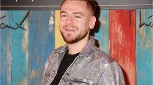 El 1o de marzo del año en curso se dio la noticia de que una familia francesa compuesta por cuatro miembros, pascal, brigitte y sus dos hijos sebastien y. Affaire Troadec Quel A Ete Le Role Exact De Lydie Troadec La Femme D Hubert Caouissin Femme Actuelle Les Videos