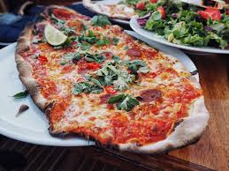 It has a population of 238,140 with the urban area holding 334. Milloin Pizza Rantautui Suomeen Toptaste Fi