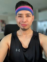 Where the bisexuals at?! 💖💜💙