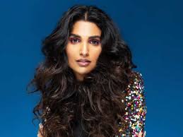 24 martie 1984 (36 de ani)slatina, românia. Amna Ilyas Tests Positive For Covid 19