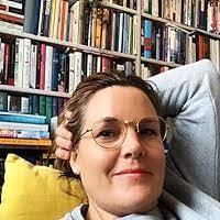 Leona Hansen's Instagram, Twitter & Facebook