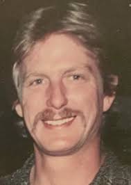 Douglas Passmore's Instagram, Twitter & Facebook