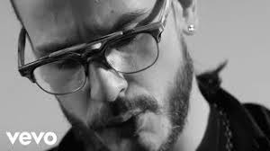 Paroles de la chanson allo maman par sch. Sch Allo Maman Youtube