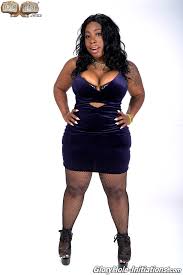 Round and Brown Ms London Starlet - Adult film star HD Pics