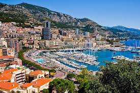 Αποτελεί το πιο πυκνοκατοικημένο κράτος στον κόσμο. How To Experience Monte Carlo On A Budget Free And Cheap Things To Do In Monte Carlo Go Guides