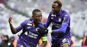 Dg sivasspor, fildişi sahilli futbolcu max gradel ile 2 yıllık sözleşme imzaladı. Sivasspor Max Gradel I Acikladi Trt Spor Turkiye Nin Guncel Spor Haber Kaynagi