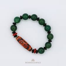 Tibetisches Armband mit Buddha-Steinen