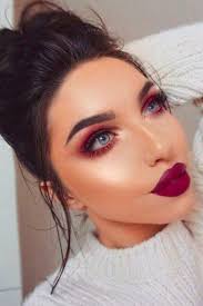 This Fiery Makeup Trend Gives A Whole New Meaning To The Term Red Eye Red Eye Makeup Red Makeup Looks Gorgeous Makeup