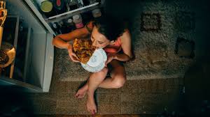 Handcrafted by plushbeds artisans with organic materials and unsurpassed craftsmanship. Here S When To Stop Eating Before Bed According To Experts Huffpost Life