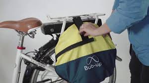 Attacher Le Toit Velo Bub Up Au Porte Bagages Velo Youtube