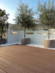 Deck Me Wpc Baumhaus Artikelideen Terrasse Ideen Fur Artikel Zu Artikel Artike Backyard Garden Design Outdoor Gardens Design Small Backyard Gardens