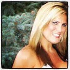 Farrah Rogers's Instagram, Twitter & Facebook