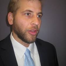 Wayne Krause Yang (@WayneKrauseYang)