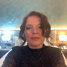 Is there such a thing as walking peoples dogs for free? I am unable to have  my own dog due to living in a rented property. I go