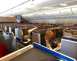 If you're planning to travel in the polaris business class cabin on united airline's boeing 787 dreamliner, your experience may vary considerably depending on where you sit. Flight Reviews United Airlines 777 Polaris Business Class San Francisco To Tokyo Pointswise