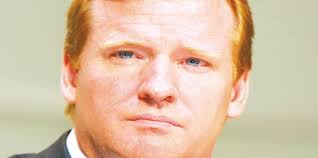 Goodell the favorite, but NFL commissioner job still up for grabs