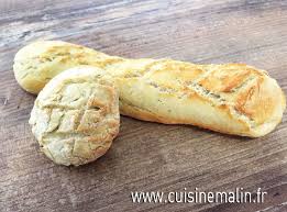 Une recette d'accompagnement proposée par djoumana cuisine. Recette Du Pain Maison Baguette Magique Par Cuisine Malin