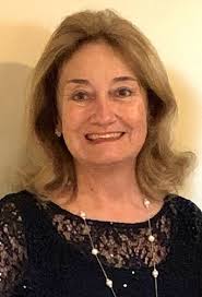 Evelyn Deane's Instagram, Twitter & Facebook