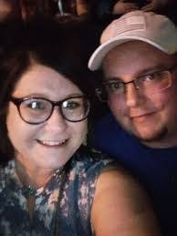 Kimberly Milam's Instagram, Twitter & Facebook