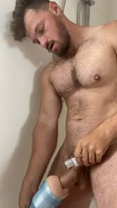 MODEL OF THE DAY: MAX SMALL @_maxsmall | Daily Squirt