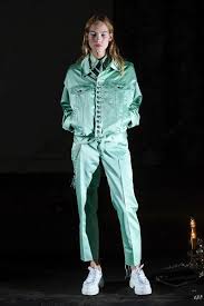 Mm6 Maison Margiela Spring 2019 Ready To Wear Collection How To Wear Ready To Wear Fashion