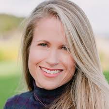 Lauren Radcliffe's Instagram, Twitter & Facebook