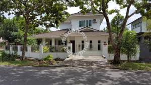 2 rooms, 1 master bed room, 1 washroom ground floor: Bungalow For Sale Houses For Sale In Kuching Sarawak Mudah My