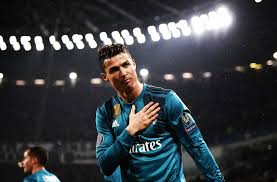 © fournis par sports.fr lionel messi vs juventus si le duel tant attendu entre cristiano ronaldo et lionel messi n'a pu avoir lieu, la faute au test positif de cr7, le barça et la juventus ont poursuivi le match sur les réseaux sociaux à l'issue de la rencontre. Uzivatel Teamcronaldo Na Twitteru Cristiano Ronaldo My Favourite Goal Is The One I Scored Against Juventus By Far The Best I Scored In My Career I Tried Many Times But I Never