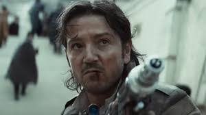 Joe Wlodarczyk's Instagram, Twitter & Facebook