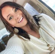 Samantha Nicodemus's Instagram, Twitter & Facebook