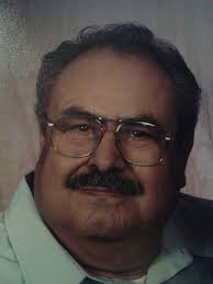 Robert Yslas's Instagram, Twitter & Facebook