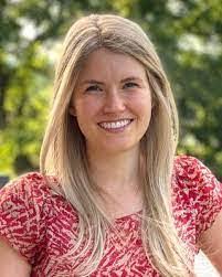 Noelle Neary's Instagram, Twitter & Facebook