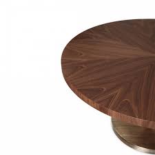 This finely made tv stand is handcrafted in ohio, usa, and is completed with a stunning distressed finish. Primitive Round Dining Table Kupit V Internet Magazine Uniquedesign